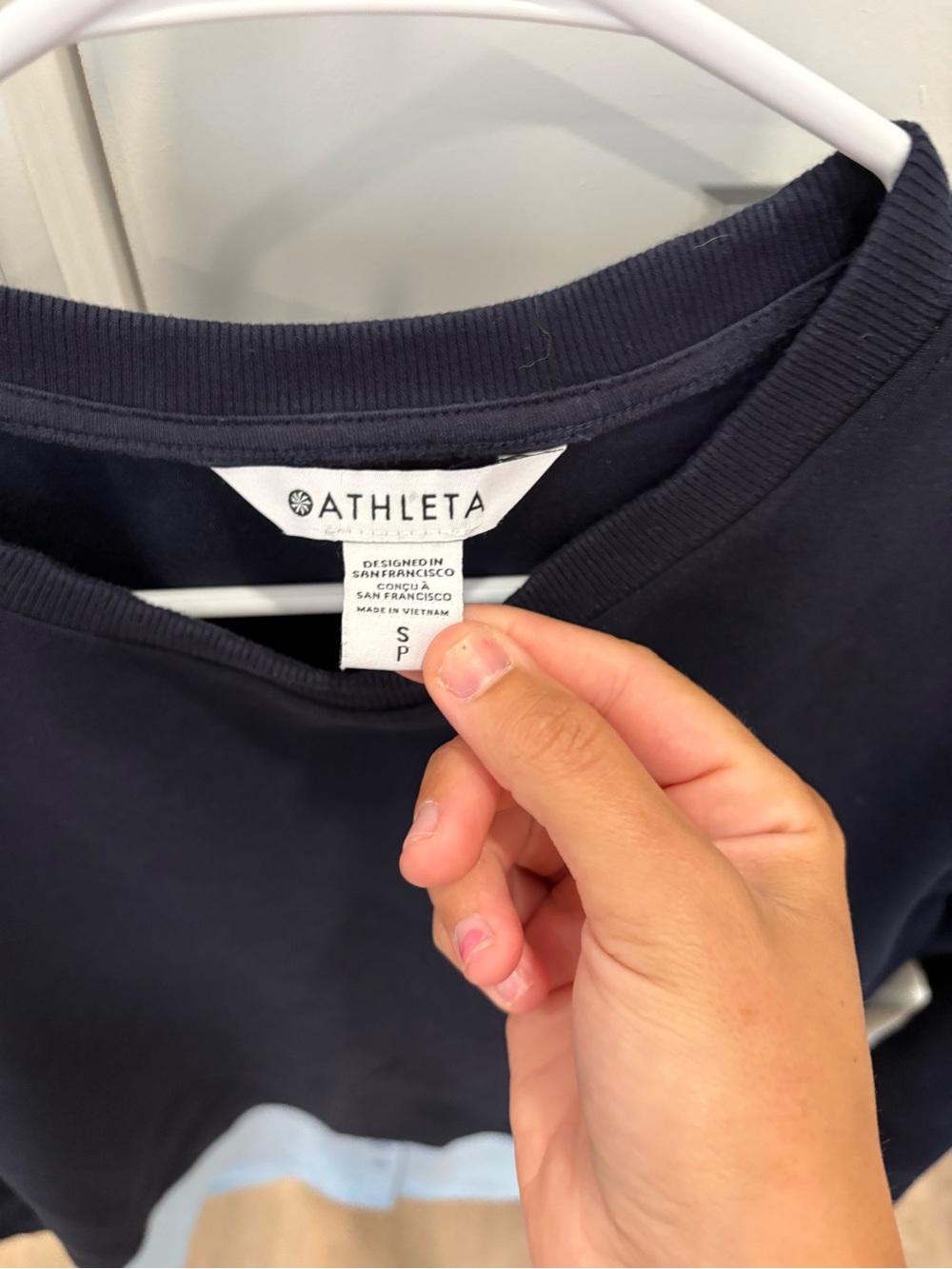 Athleta Gallery Top 2.0 Size Small - Picture 2 of 5